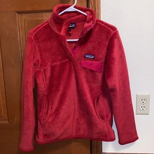 Red fleece Patagonia, worn a few times in terrific condition!